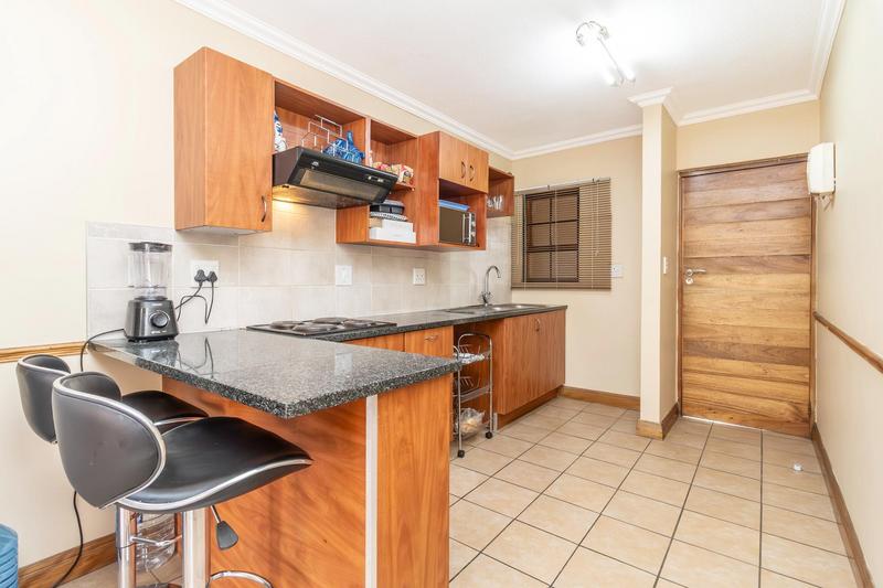 1 Bedroom Property for Sale in Halfway Gardens Gauteng