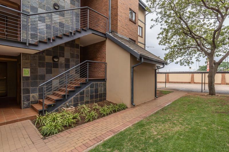 3 Bedroom Property for Sale in Halfway Gardens Gauteng