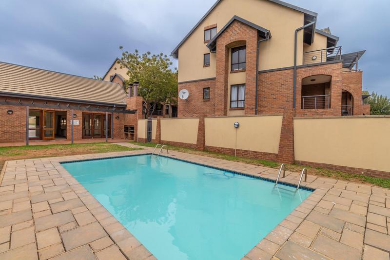 3 Bedroom Property for Sale in Halfway Gardens Gauteng