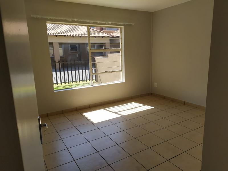 To Let 2 Bedroom Property for Rent in Dalpark Gauteng