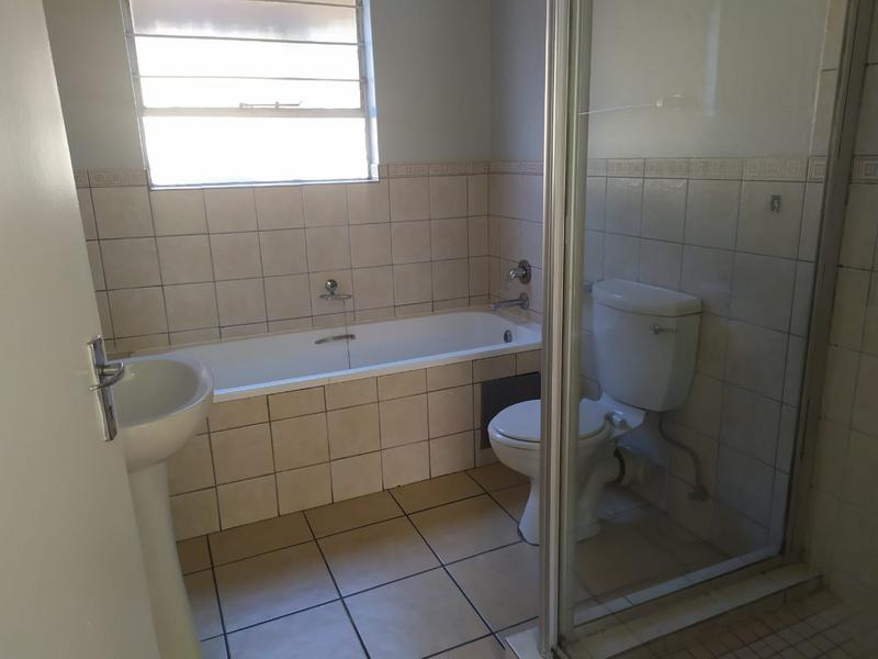 To Let 2 Bedroom Property for Rent in Dalpark Gauteng