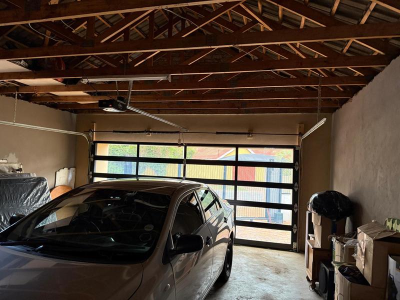 To Let 4 Bedroom Property for Rent in Birchleigh North Gauteng