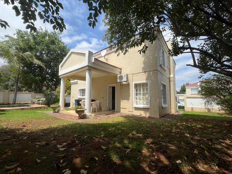 4 Bedroom Property for Sale in Waterkloof Ridge Gauteng