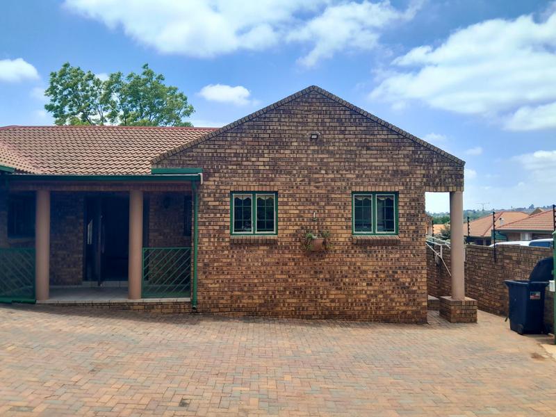 3 Bedroom Property for Sale in Hennopspark Gauteng