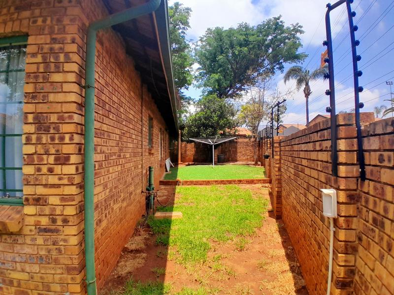 3 Bedroom Property for Sale in Hennopspark Gauteng