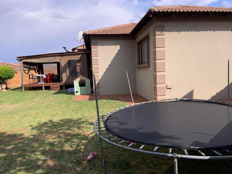 3 Bedroom Property for Sale in The Reeds Gauteng