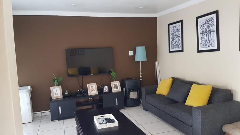 4 Bedroom Property for Sale in The Reeds Gauteng