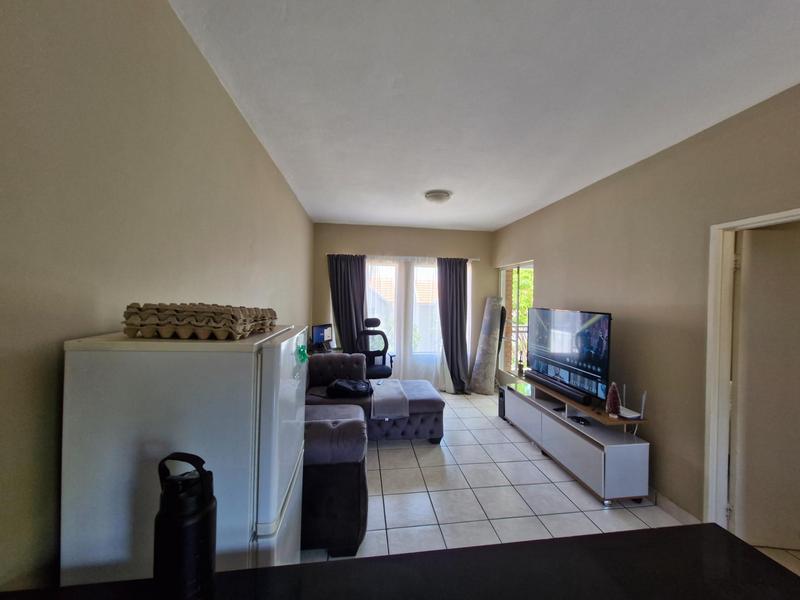 1 Bedroom Property for Sale in Kosmosdal Gauteng