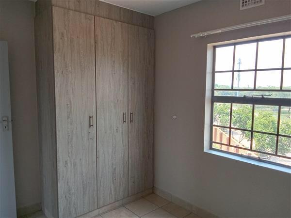 To Let 2 Bedroom Property for Rent in La Montagne Gauteng