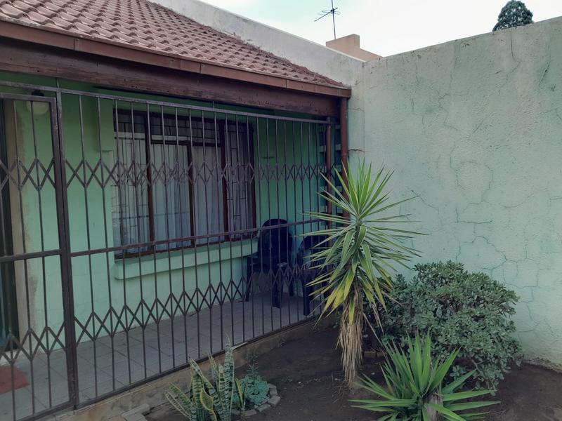 3 Bedroom Property for Sale in Elandspoort Gauteng