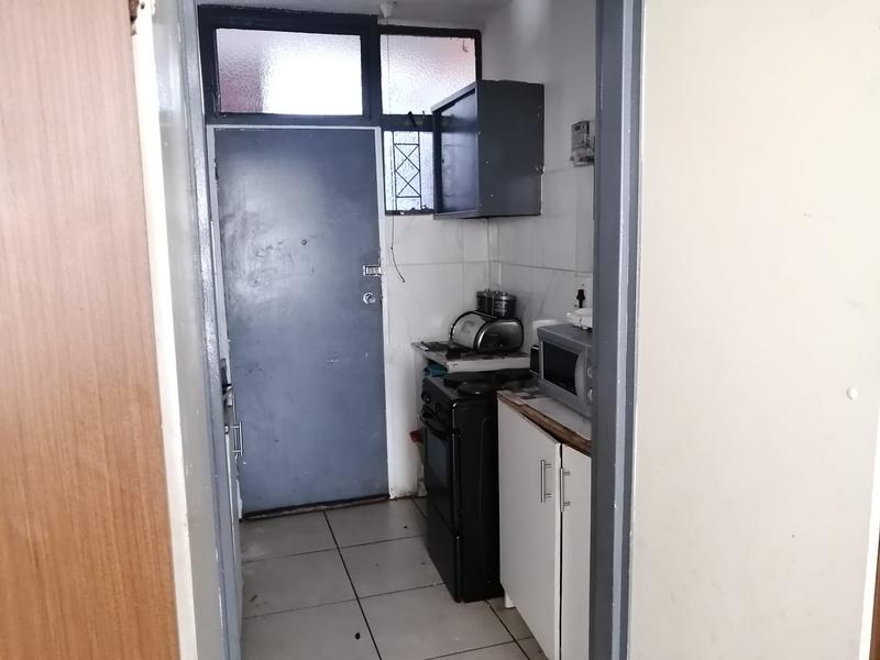 1 Bedroom Property for Sale in Muckleneuk Gauteng