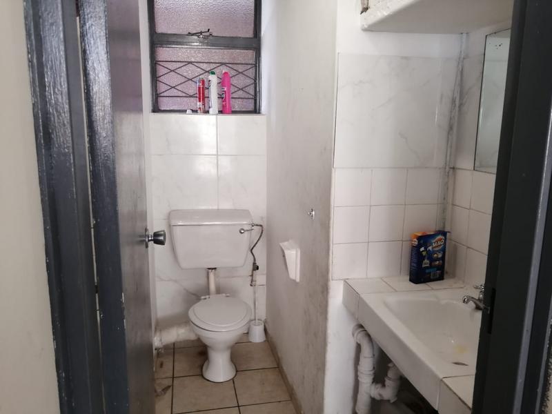 1 Bedroom Property for Sale in Muckleneuk Gauteng