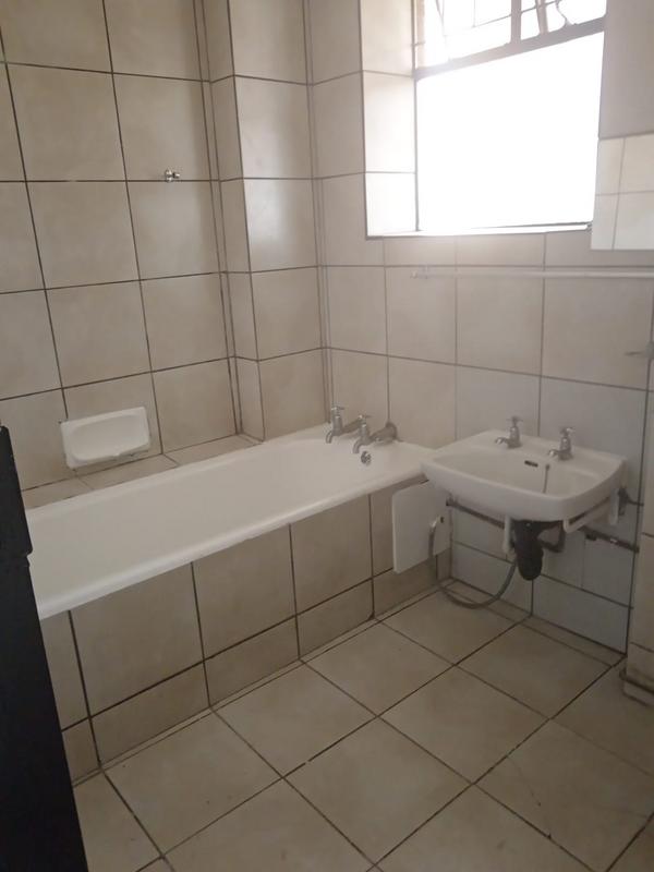 3 Bedroom Property for Sale in Sunnyside Gauteng