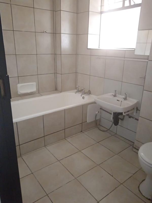 3 Bedroom Property for Sale in Sunnyside Gauteng