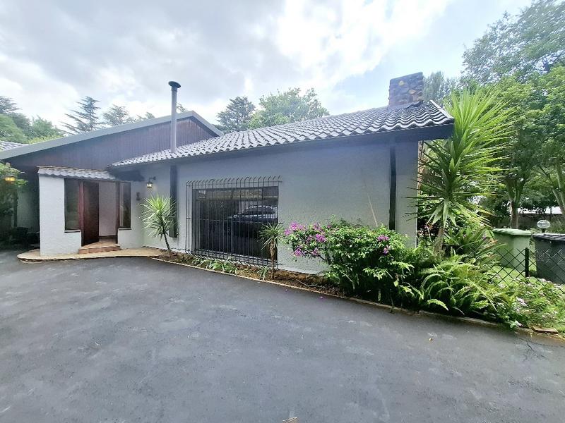 To Let 4 Bedroom Property for Rent in Bryanston Gauteng