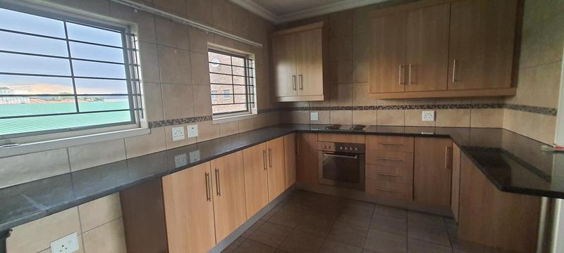 To Let 2 Bedroom Property for Rent in Willow Acres Gauteng