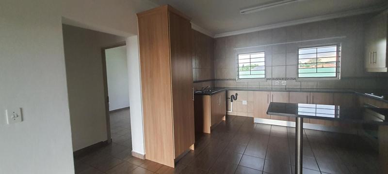 To Let 2 Bedroom Property for Rent in Willow Acres Gauteng