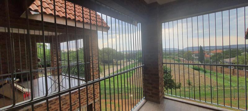 To Let 2 Bedroom Property for Rent in Willow Acres Gauteng