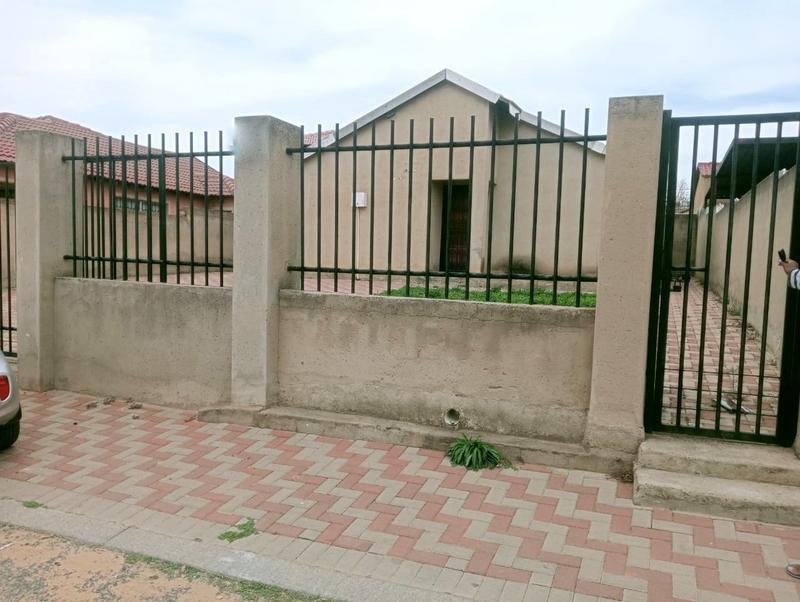 3 Bedroom Property for Sale in Cosmo City Gauteng