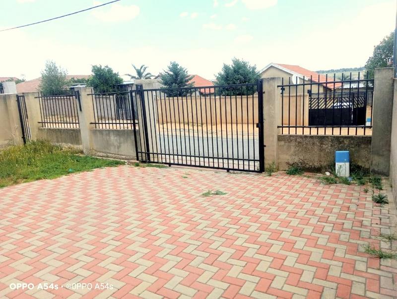 3 Bedroom Property for Sale in Cosmo City Gauteng