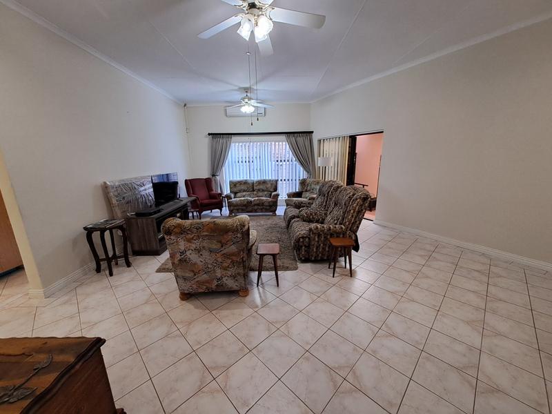 6 Bedroom Property for Sale in Ninapark Gauteng