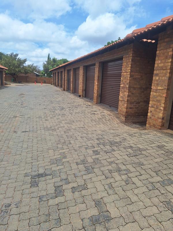 3 Bedroom Property for Sale in Theresa Park Gauteng