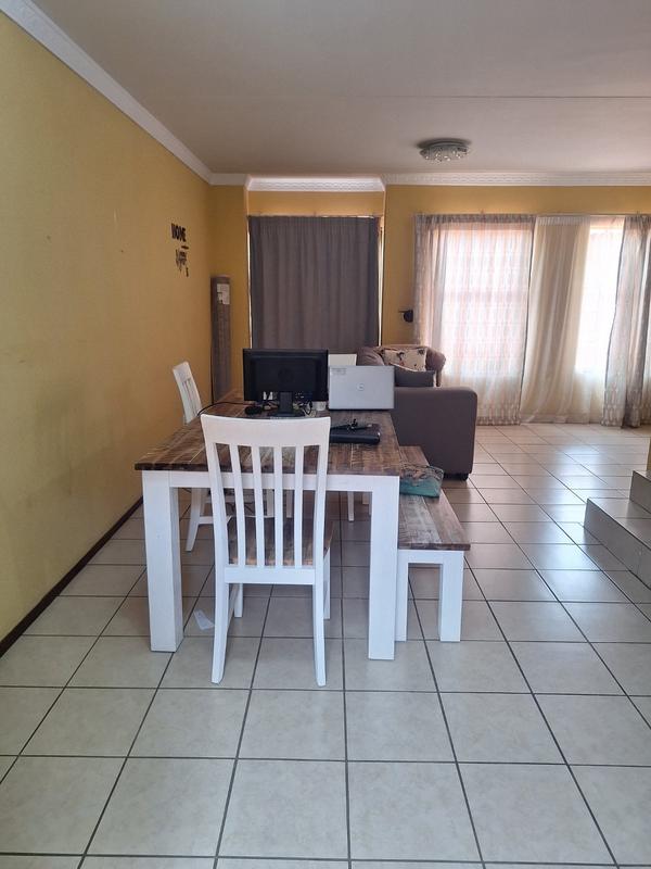 3 Bedroom Property for Sale in Theresa Park Gauteng