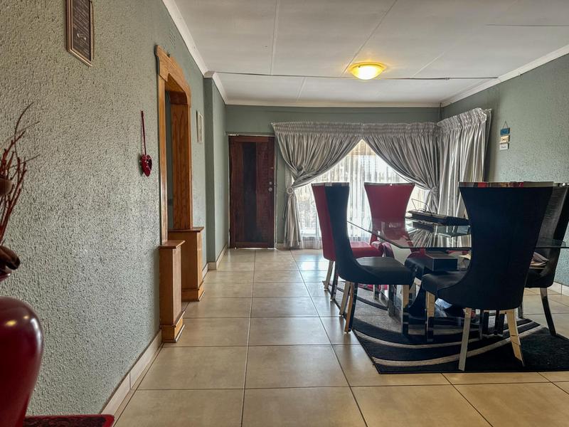 3 Bedroom Property for Sale in Witpoortjie Gauteng