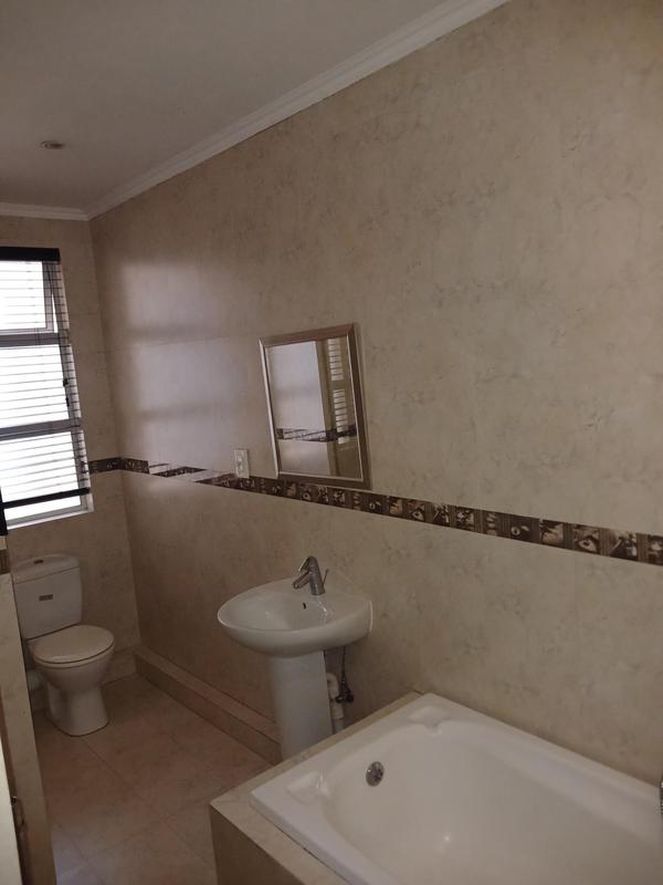 To Let 1 Bedroom Property for Rent in Marshalltown Gauteng