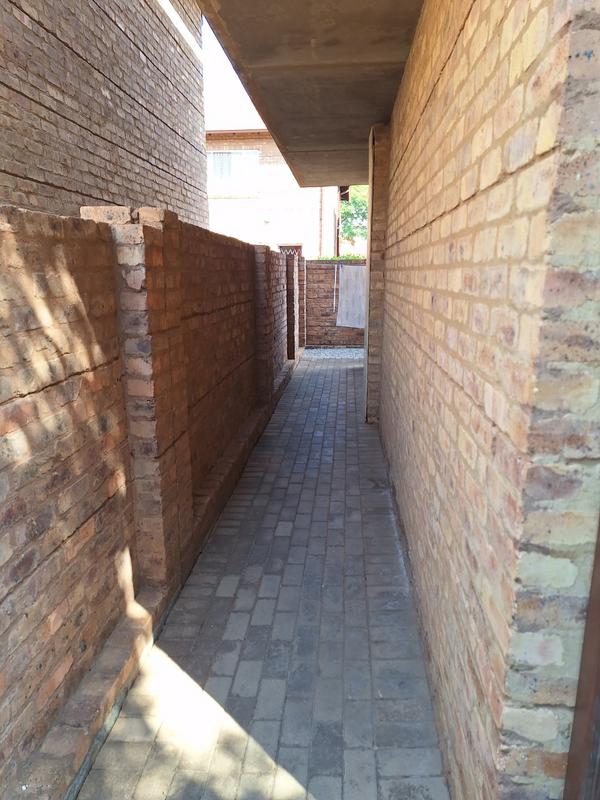 3 Bedroom Property for Sale in Theresa Park Gauteng