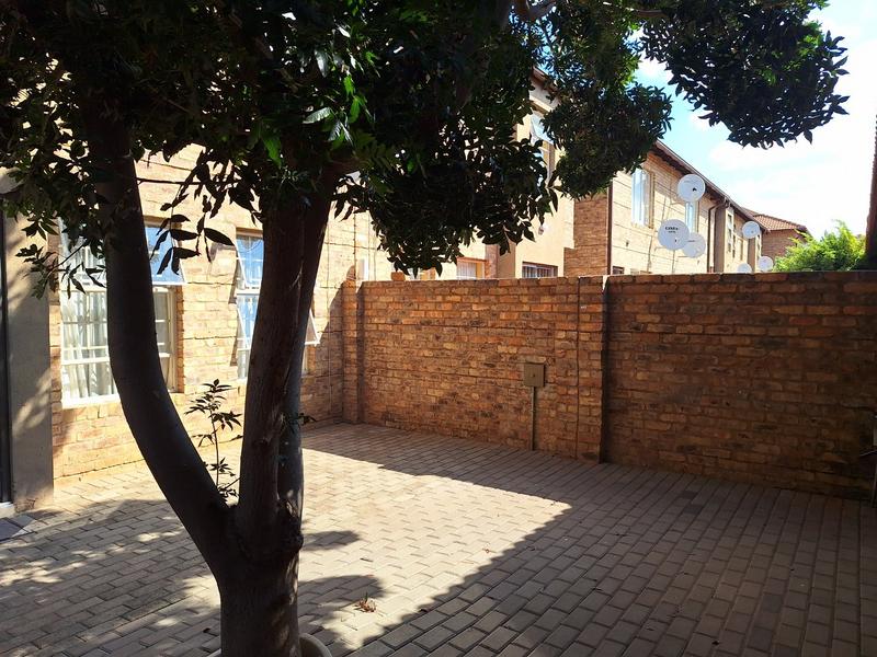 3 Bedroom Property for Sale in Theresa Park Gauteng