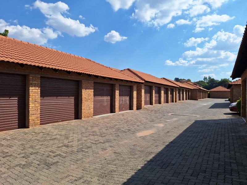 3 Bedroom Property for Sale in Theresa Park Gauteng