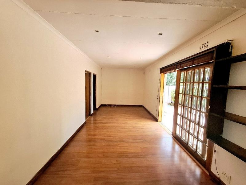 To Let 4 Bedroom Property for Rent in Bryanston Gauteng