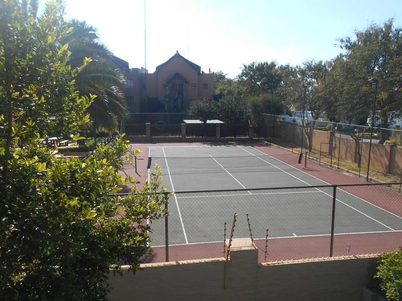 To Let 1 Bedroom Property for Rent in Lonehill Gauteng