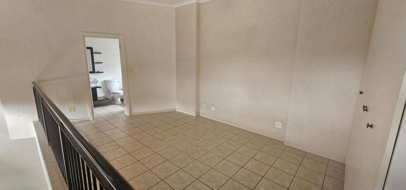 To Let 1 Bedroom Property for Rent in Lonehill Gauteng