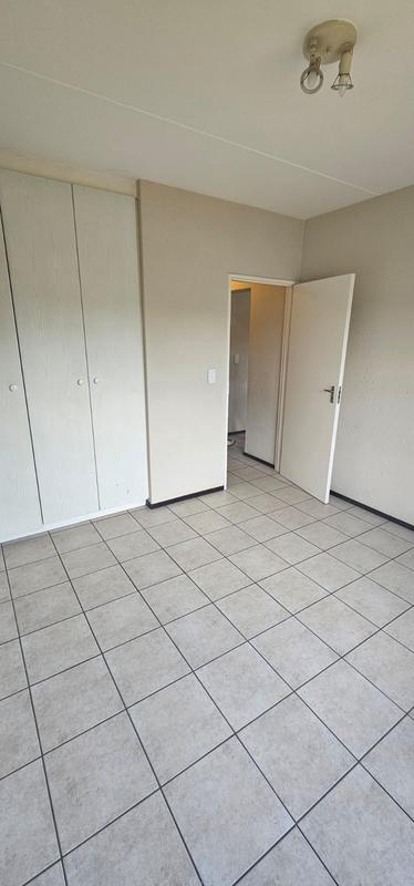 To Let 2 Bedroom Property for Rent in Brentwood Park AH Gauteng