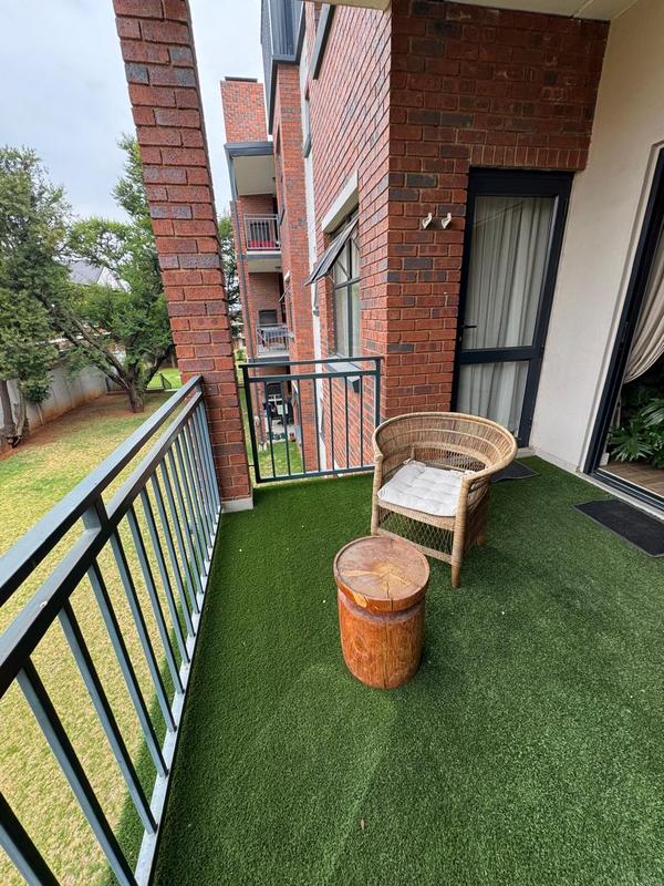 To Let 2 Bedroom Property for Rent in Linden Gauteng