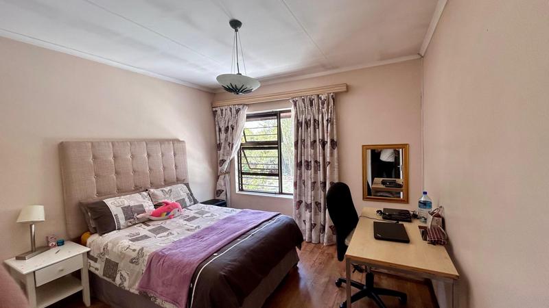 To Let 3 Bedroom Property for Rent in Bedfordview Gauteng