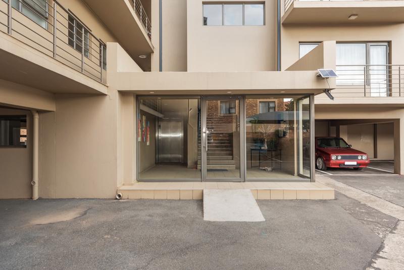 1 Bedroom Property for Sale in Edenvale Gauteng