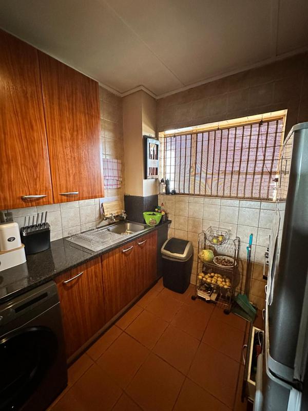 2 Bedroom Property for Sale in Malvern East Gauteng