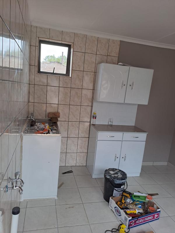 To Let 1 Bedroom Property for Rent in Freeway Park Gauteng