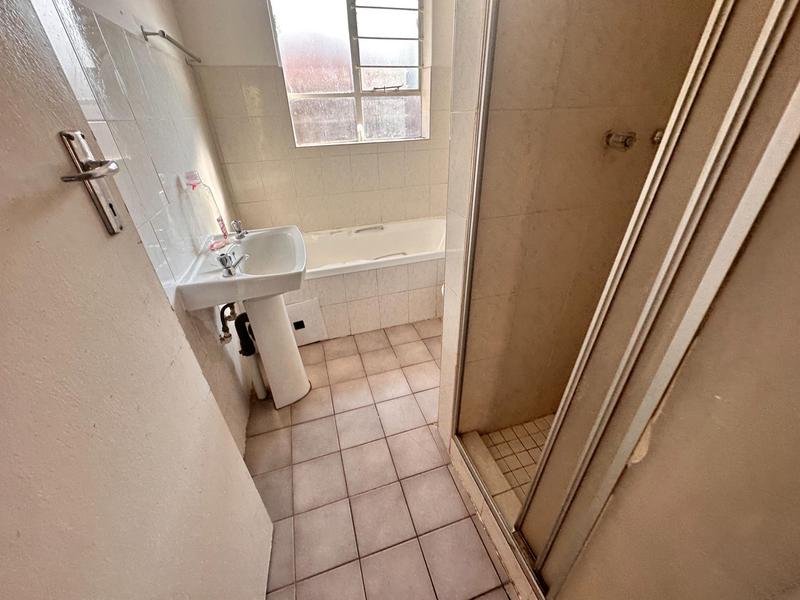 2 Bedroom Property for Sale in The Orchards Gauteng