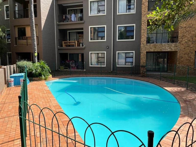 3 Bedroom Property for Sale in Mulbarton Gauteng