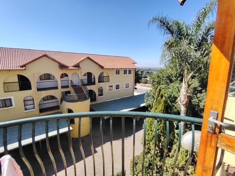 To Let 2 Bedroom Property for Rent in Sundowner Gauteng