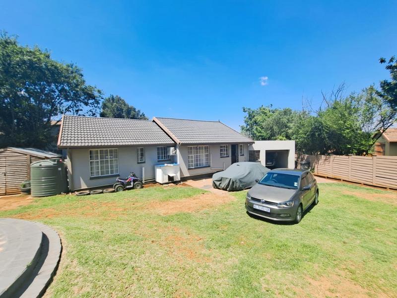 To Let 3 Bedroom Property for Rent in Heuweloord Gauteng