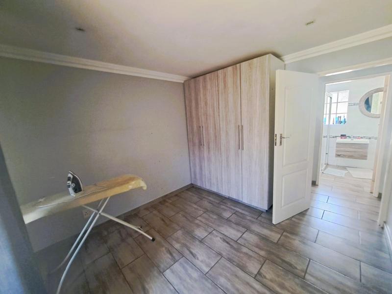 To Let 3 Bedroom Property for Rent in Heuweloord Gauteng