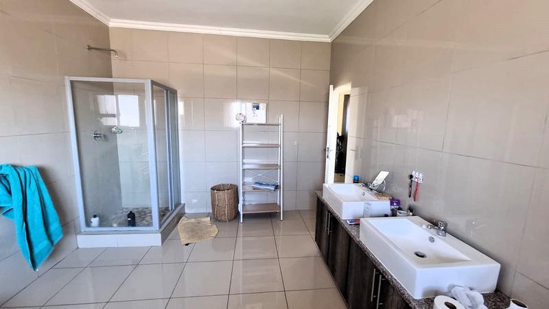 4 Bedroom Property for Sale in Centurion Gauteng