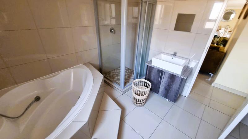 4 Bedroom Property for Sale in Centurion Gauteng