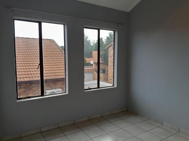 3 Bedroom Property for Sale in Hennopspark Gauteng