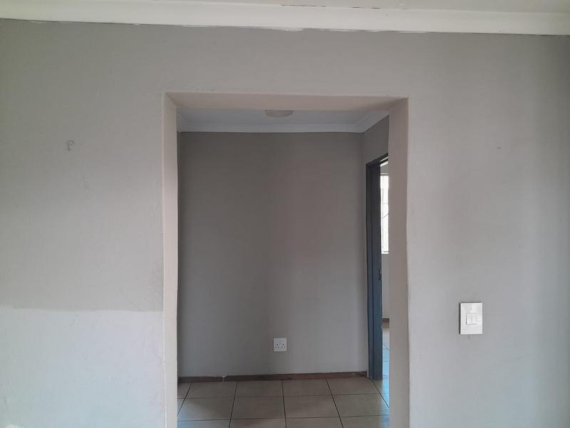 To Let 2 Bedroom Property for Rent in Eloffsdal Gauteng